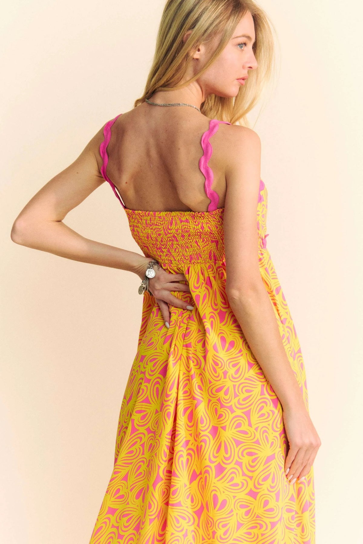 Davi &amp; Dani Geo 2 Tone Printed Wavi Trim Tiered Maxi Dress