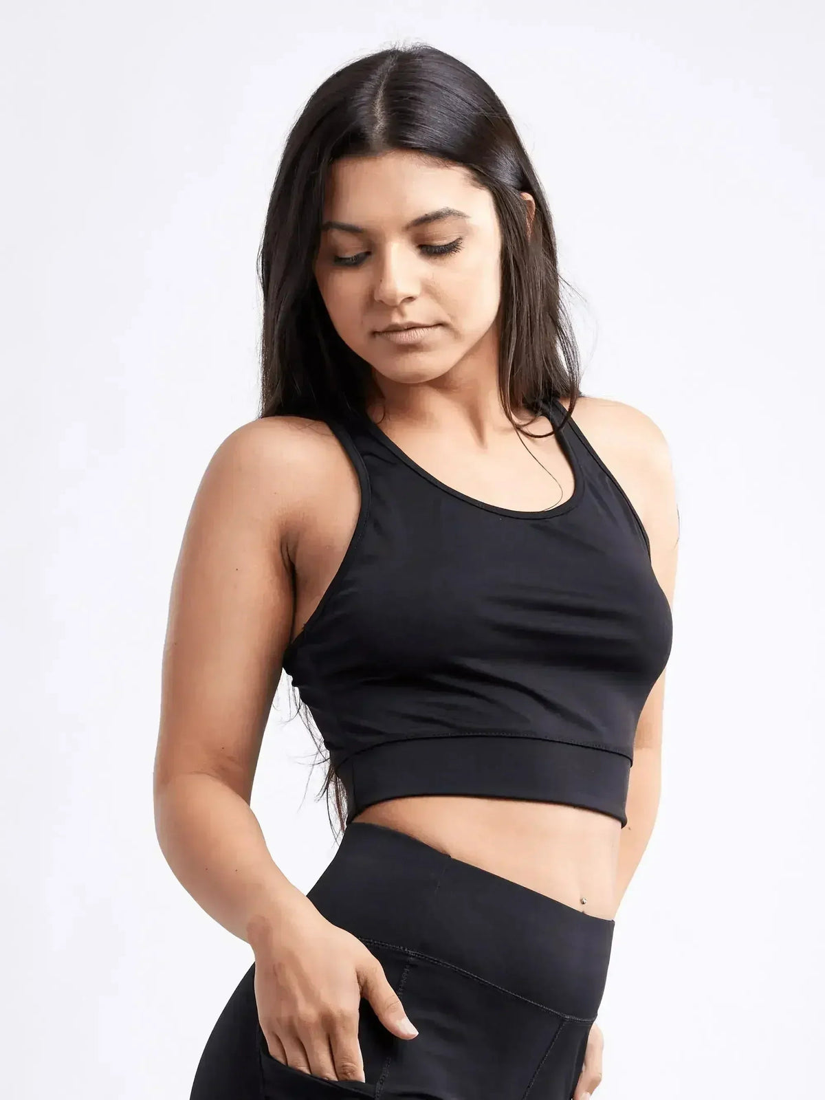 Racerback Training Crop Tank – Lightweight &amp; Breathable for Workouts