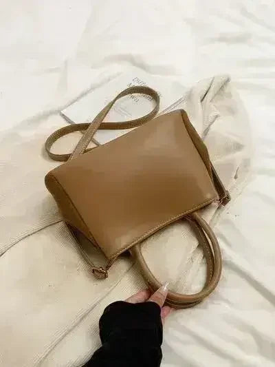 Stylish Suede Handbag – Adjustable Strap &amp; Dual-Use Design