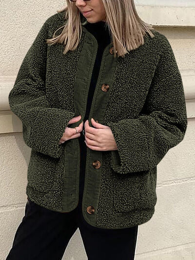 Modern Cozy Women Luxuriously Cozy Contrast Button Up Sherpa Jacket with Pockets For Fall &amp; Winter