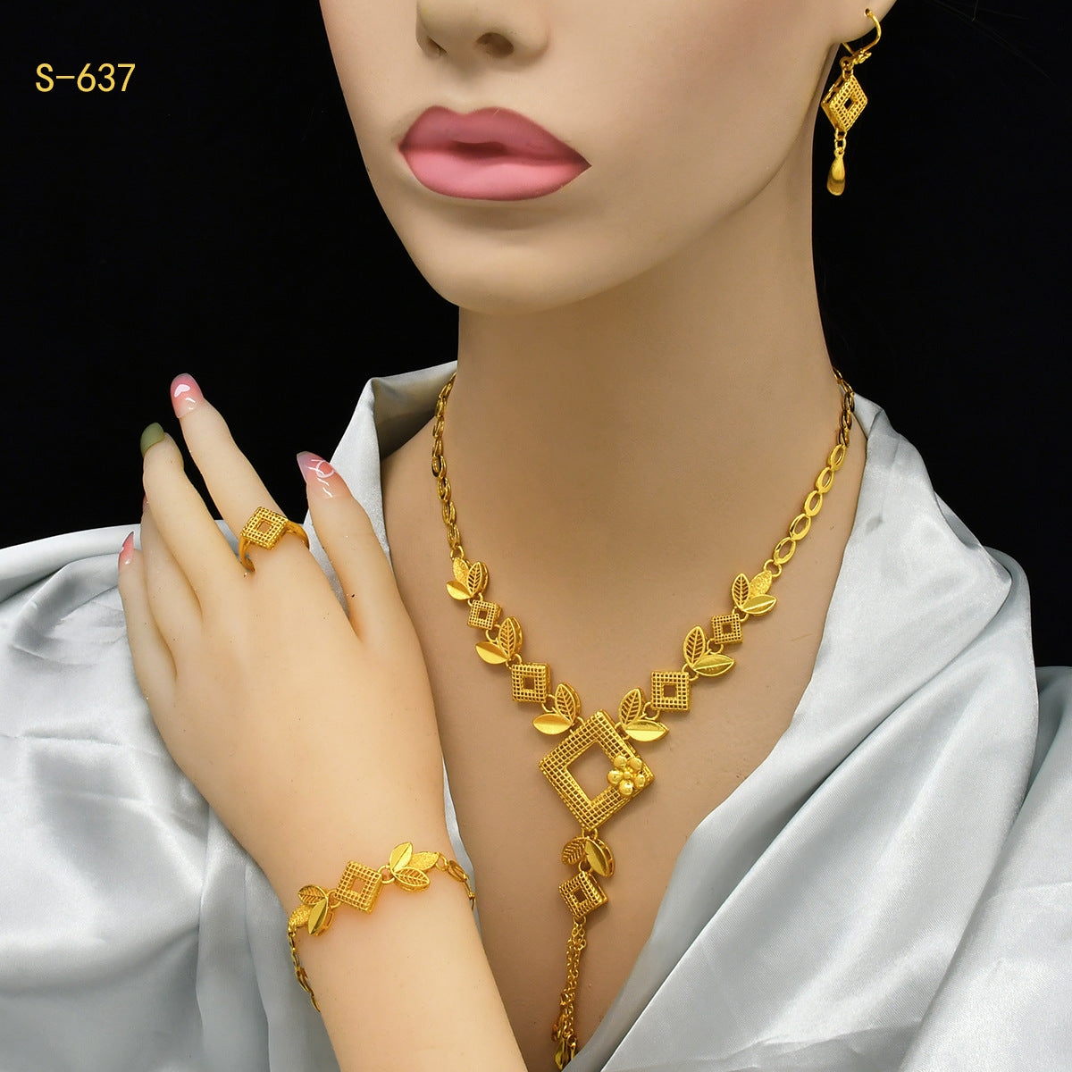 24K Gold Plated Arabic Women&
