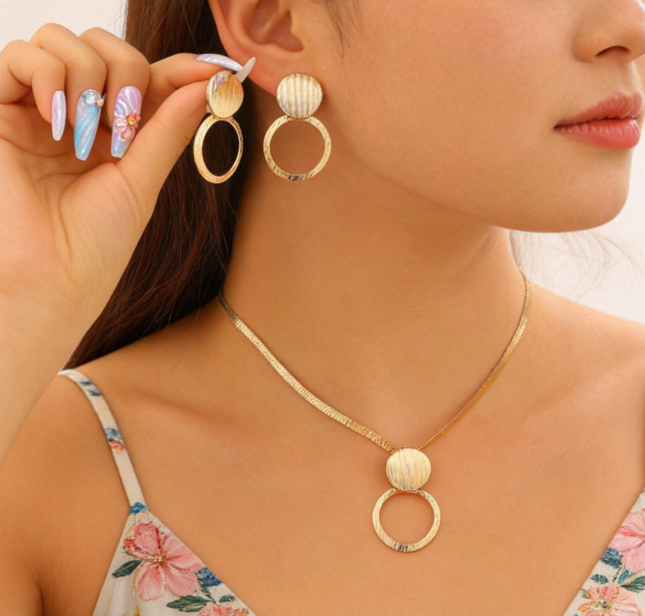 Creative Circle Heart Geometric Pendant Necklace &amp; Earrings Elegant Jewelry Set