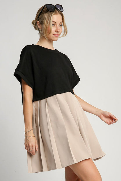 Black Full Size Round Neck Dress with Side Pockets Plus Size Casual Women Outdoor Dress