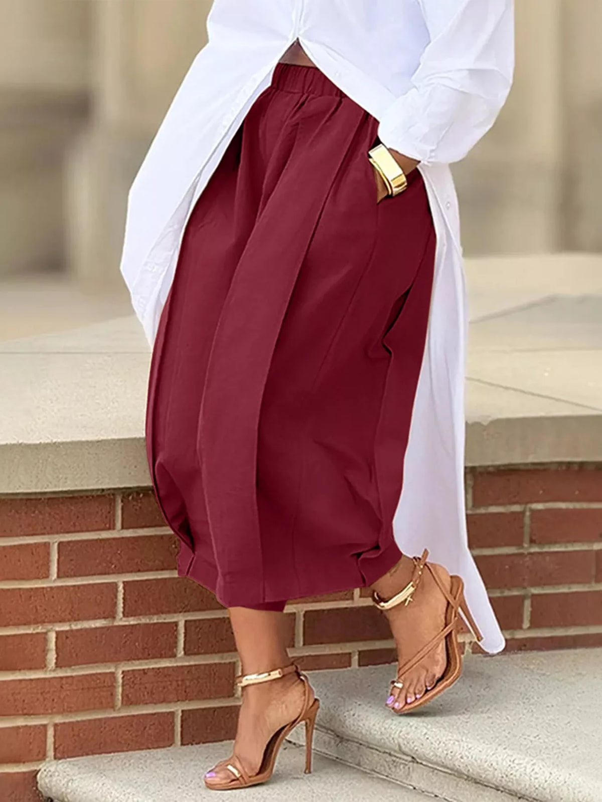 Wide Leg Pleated Detail Pants