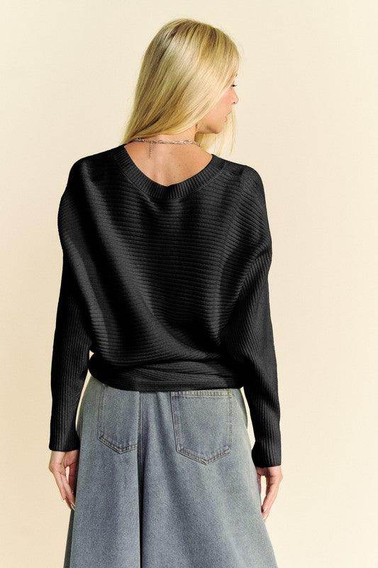 Davi &amp; Dani Round Neck Batwing Sleeve Sweater for Women