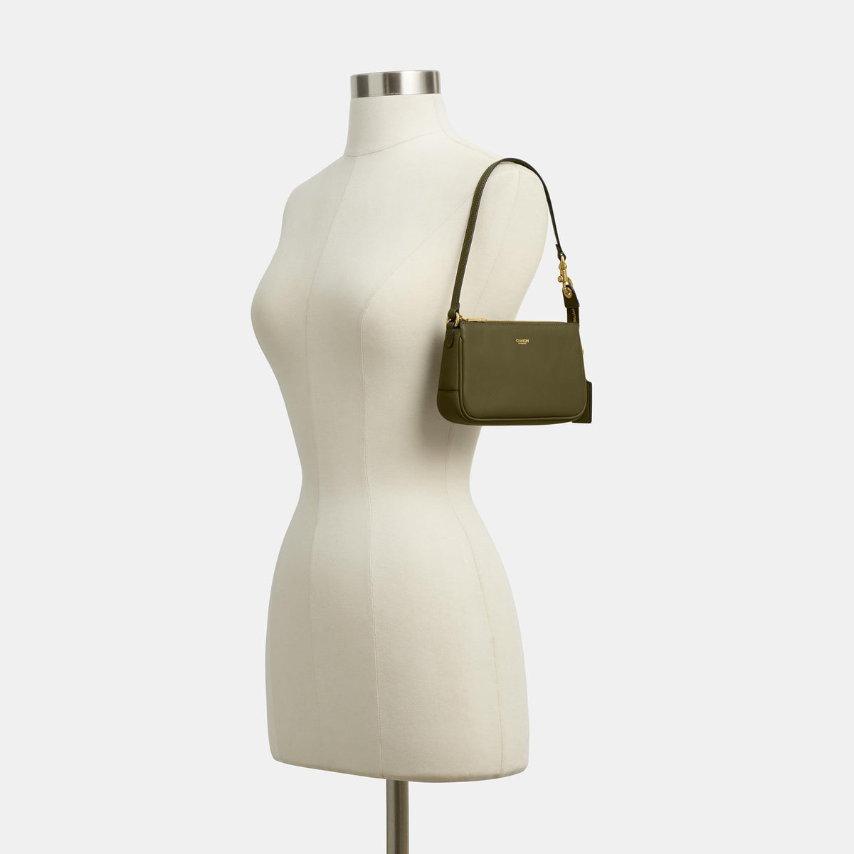Coach Women’s Plaza Bag 18