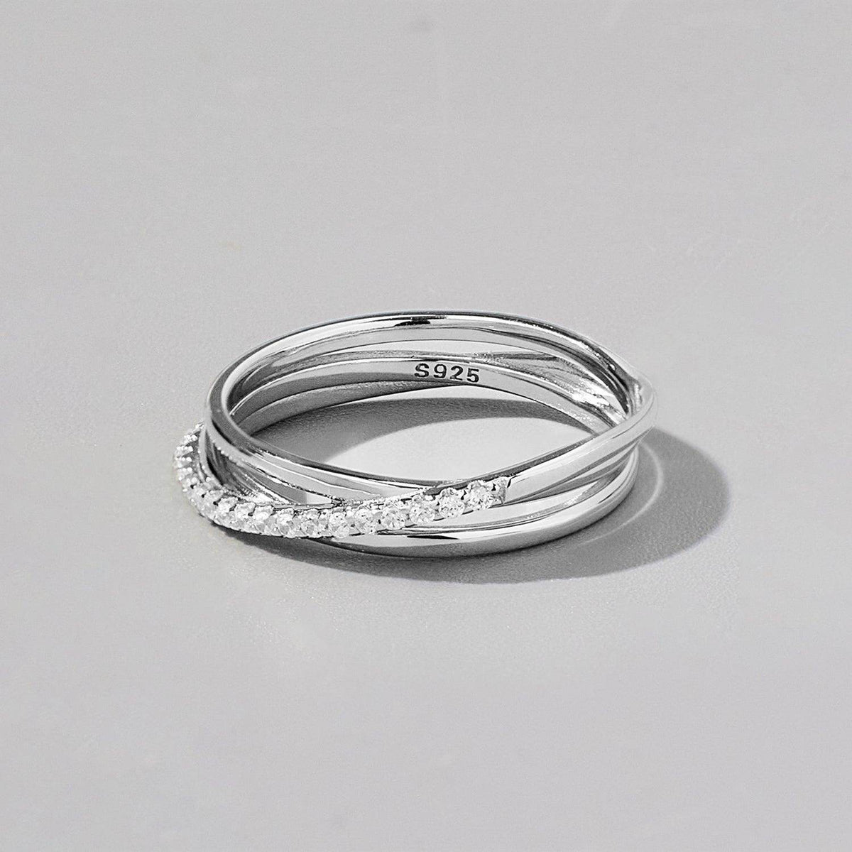 Inlaid Zircon 925 Sterling Silver Ring for Elegant Style