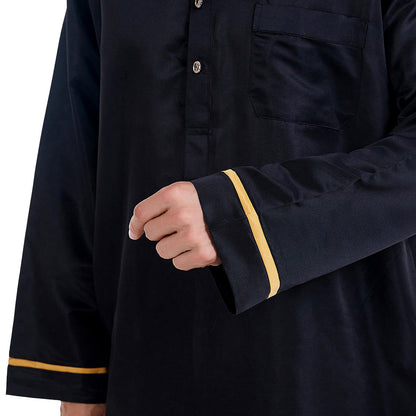 Foreign Trade Muslim Arab Middle East Men&
