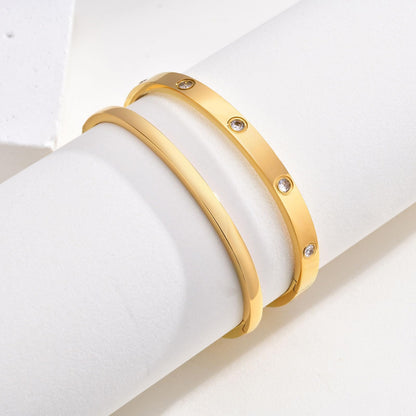 Premium Gold-Plated Stainless Steel Jewelry – Tarnish-Resistant &amp; Waterproof From Uncle LOL