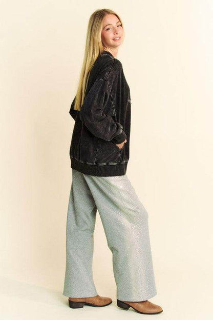 Davi &amp; Dani Stud Star Patch Acid Washed Sweatshirt Trendy