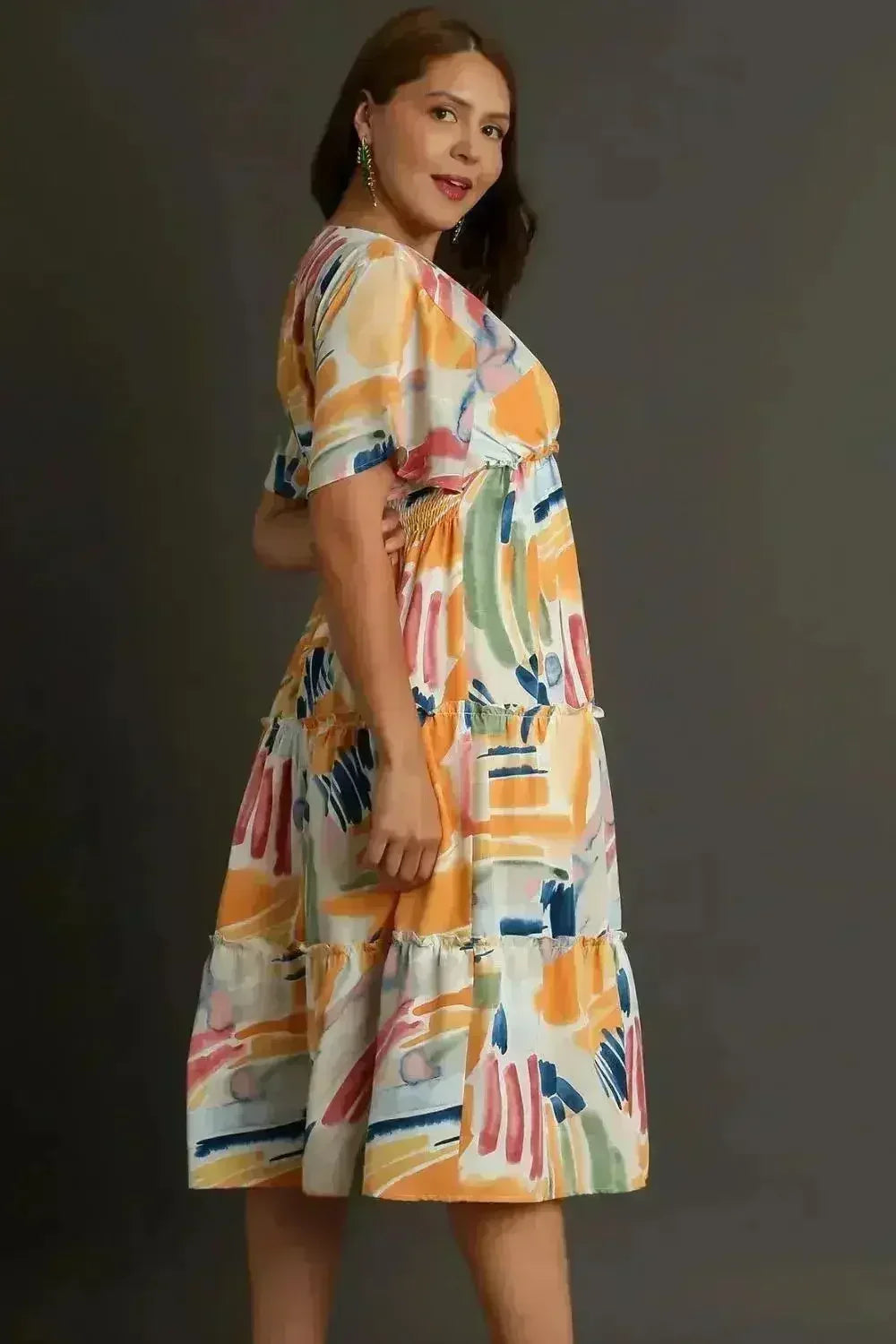 Umgee Abstract Print Midi Dress – Flutter Sleeves &amp; Tiered Frill Detail