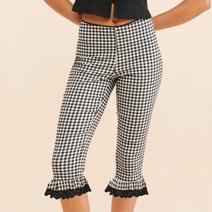 Womens Capri Pants With A Plaid Lace Flounce Hem