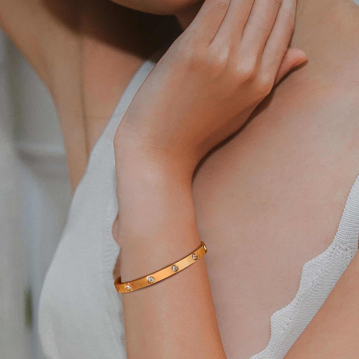 Premium Gold-Plated Stainless Steel Jewelry – Tarnish-Resistant &amp; Waterproof From Uncle LOL