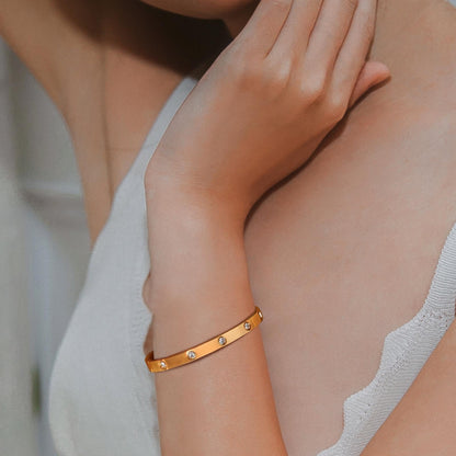 Premium Gold-Plated Stainless Steel Jewelry – Tarnish-Resistant &amp; Waterproof From Uncle LOL