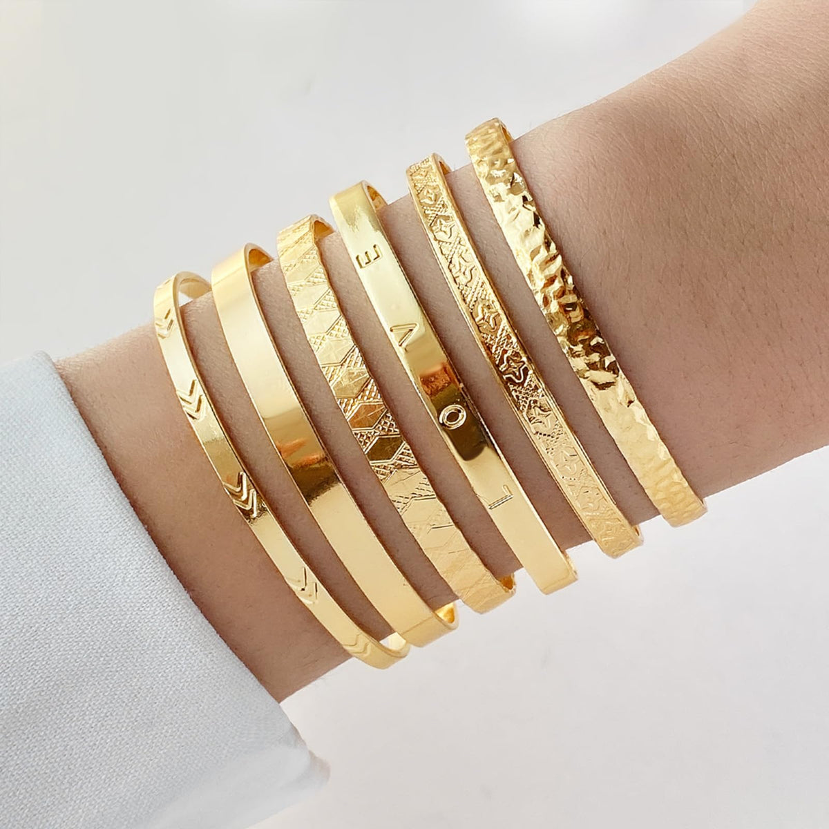 IFKM Gold Bangle Bracelets For Women, 14k Gold Plated Multi Layer Stackable Cuff Bracelet Set, Trendy Elegance Charms Non Tarnish Minimalist Textured Boho Jewelry Gift for Women