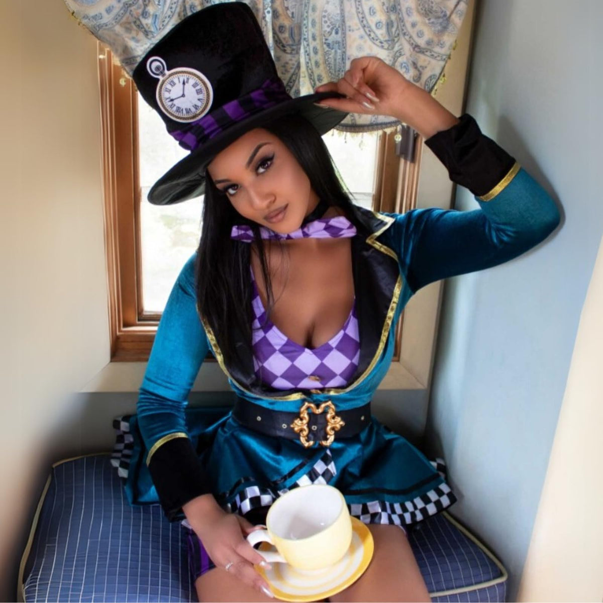 Mad Hatter Costume - 5 Piece Delightful Women&