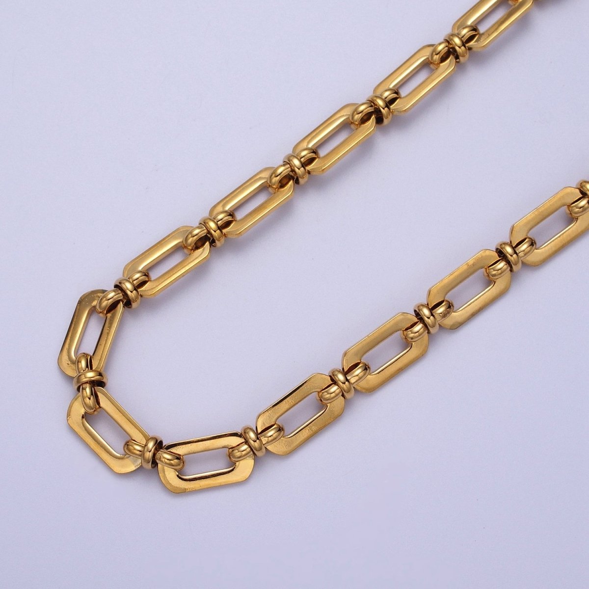 7.3mm Designed Chain, Paperclip &amp; Figure Eight Unfinished Chain in Gold &amp; Silver | ROLL-1000, ROLL-1001 Clearance Pricing