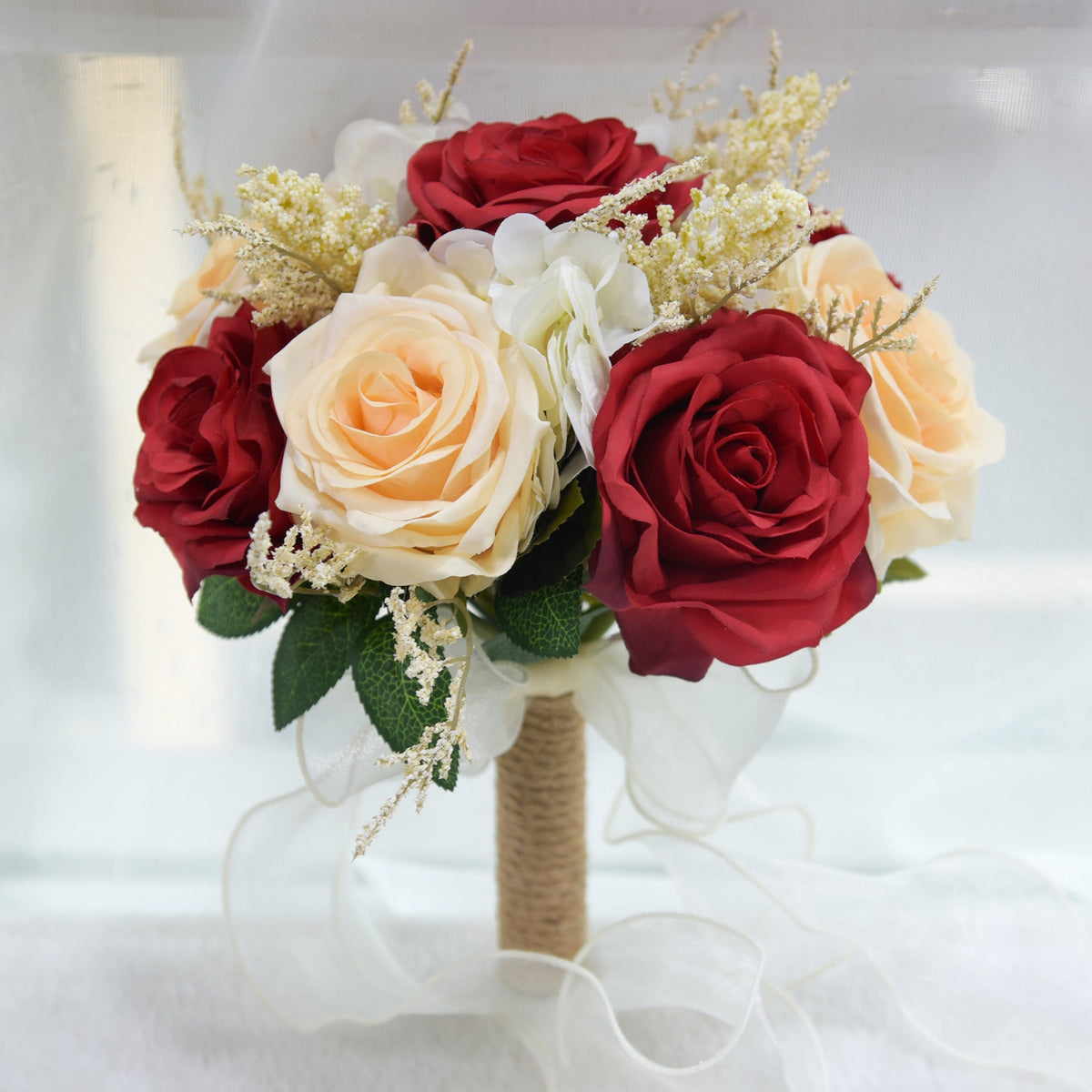 Outdoor Hand Bouquet Wedding Photography Prop
