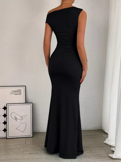 One-Shoulder Ruched Bodycon Maxi Dress