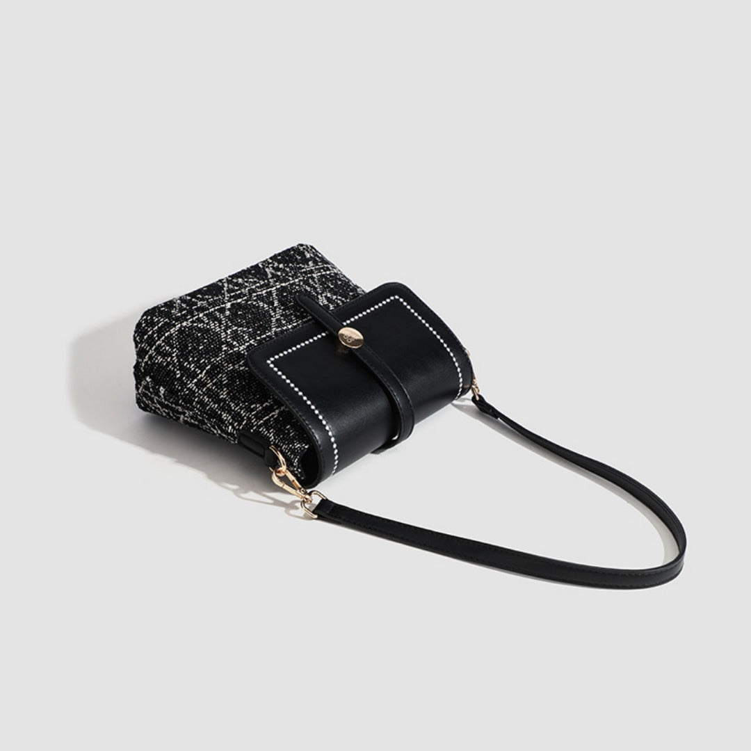Elegant Small Square Bag - Stylish Women&