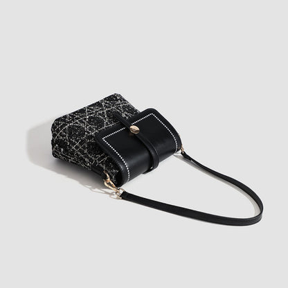 Elegant Small Square Bag - Stylish Women&