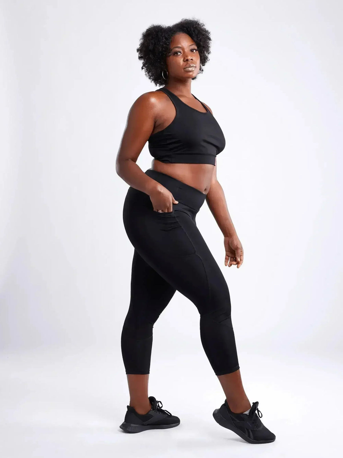 Racerback Training Crop Tank – Lightweight &amp; Breathable for Workouts