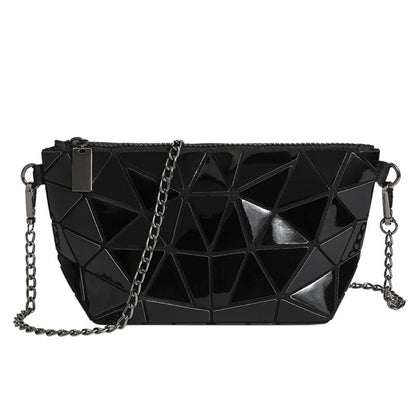Geometric mini diamond crossbody bag, luminous laser shoulder Crossbody bag, chain bag small, fashionable versatile small purse