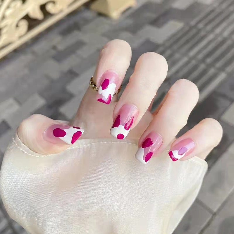 Fashionable Blue and Graffiti Pattern Fake Nails