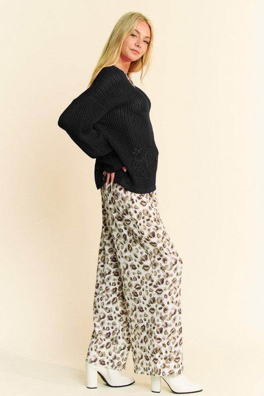 Davi &amp; Dani Star Front Crochet Drop Shoulder Knit Top