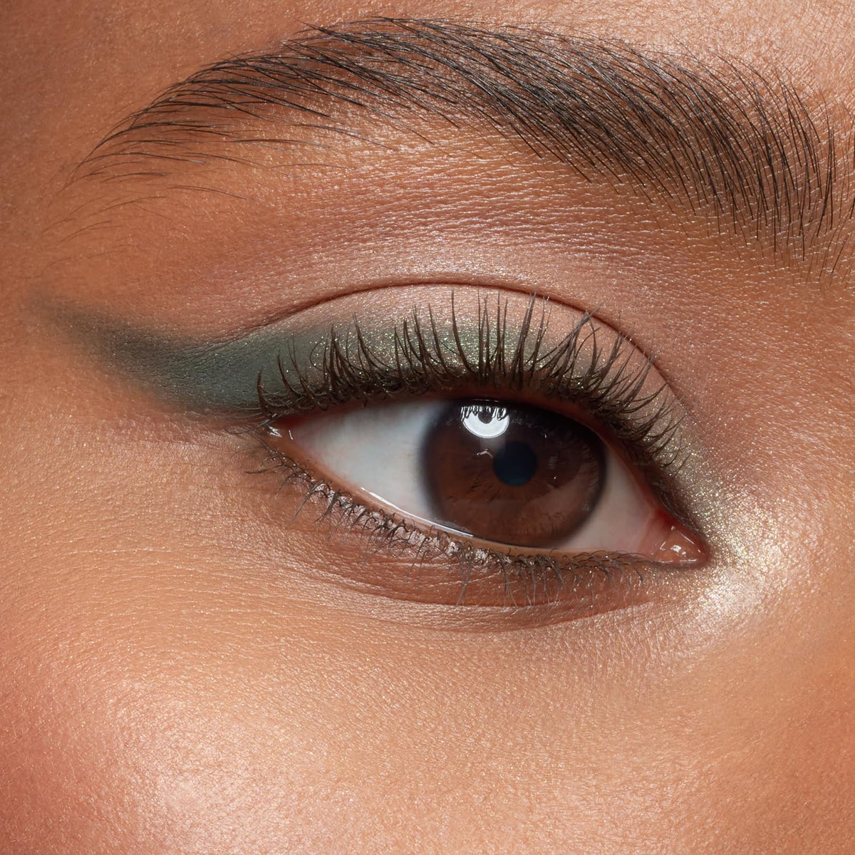 essence | Lash Princess False Lash Effect Mascara | Volumizing &amp; Lengthening | Cruelty Free &amp; Paraben Free