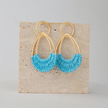 Raffia Hoop Earrings for Women Fun Boho Summer Beach Earrings Lightweight Handmade Straw Wicker Rattan Dangle Earrings Statement Geometric Round Drop Earrings