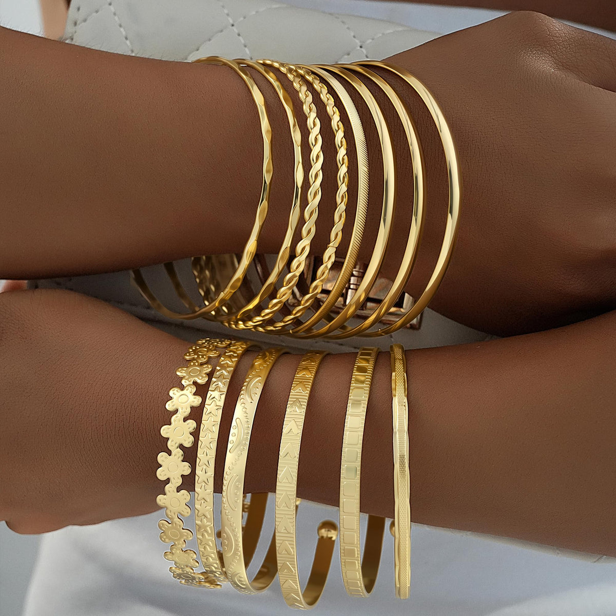 FAXHION Gold Bangle Bracelets for Women, 14 Pcs Multi Layer Stackable Bangle Set, 14K Gold Plated Textured Chunky Bracelets Boho Jewelrys Set