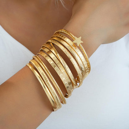 FAXHION Gold Bangle Bracelets for Women, 14 Pcs Multi Layer Stackable Bangle Set, 14K Gold Plated Textured Chunky Bracelets Boho Jewelrys Set