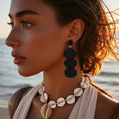 Raffia Dangle Earrings for Women - Boho Statement Rattan Drop Jewelry with Shell Design, Lightweight Summer Beach Trendy Accessories