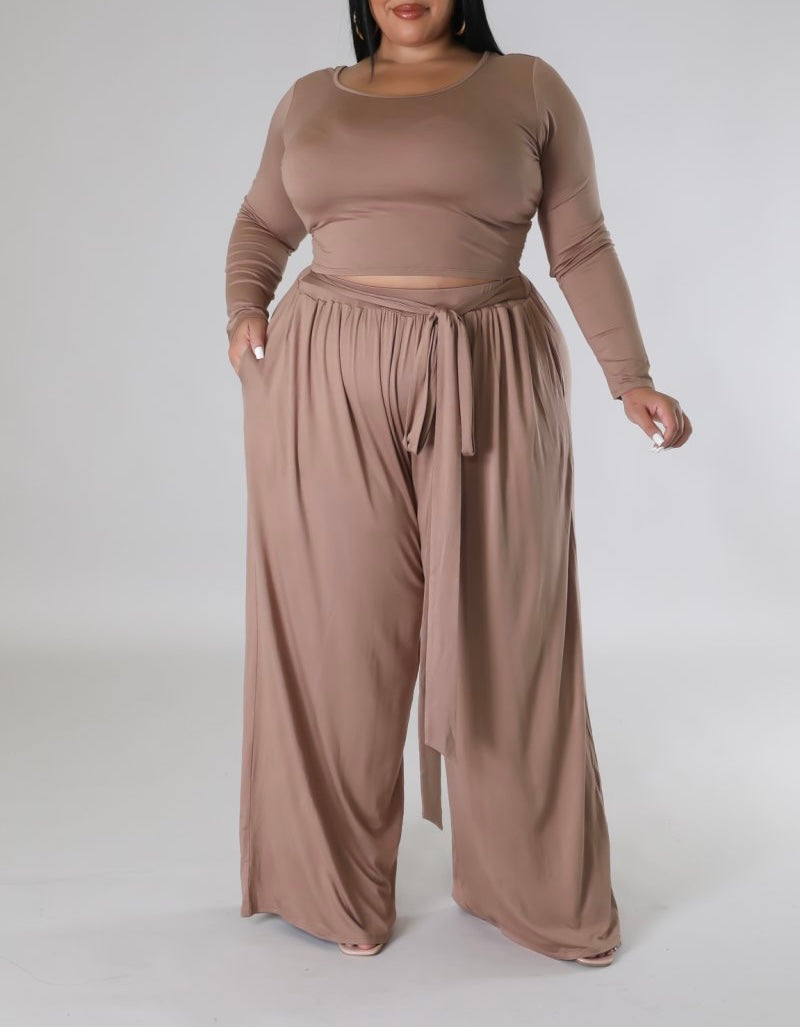 “So Fabulous” 2-Piece Pants Set
