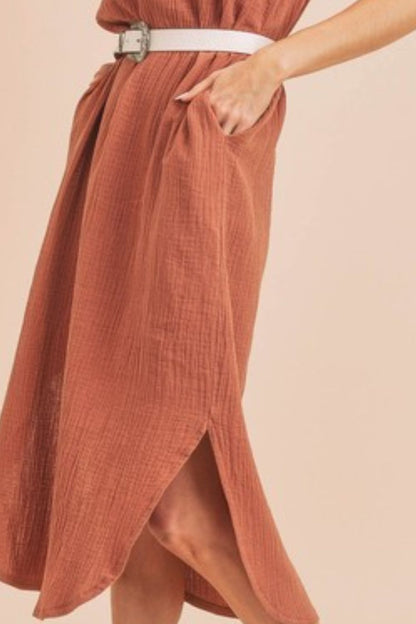 Round Neck Midi Tank Dress with Pockets Casual, Comfortable &amp; Functional for Everyday Wear