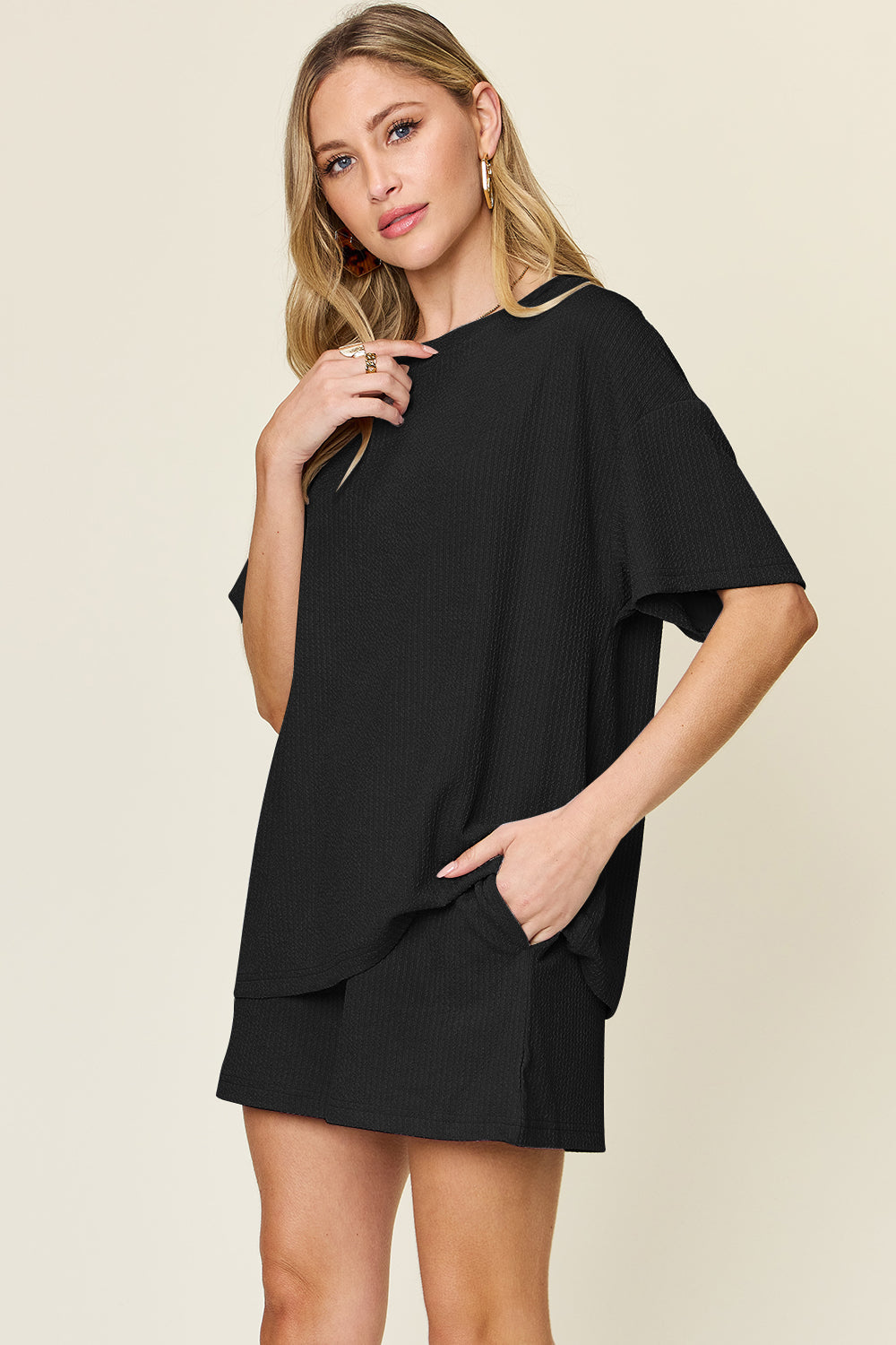 Slightly Stretchy Round Neck T-Shirt &amp; Shorts Set