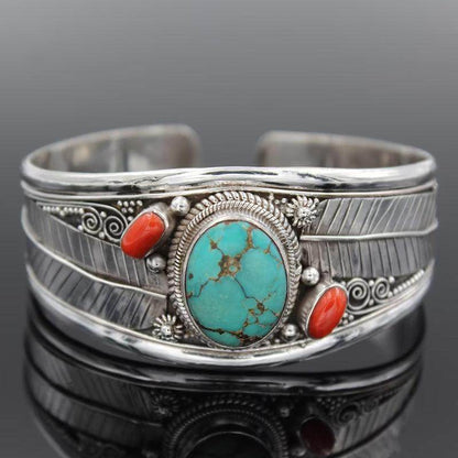 Stylish Turquoise Open Bracelet for Elegant Looks