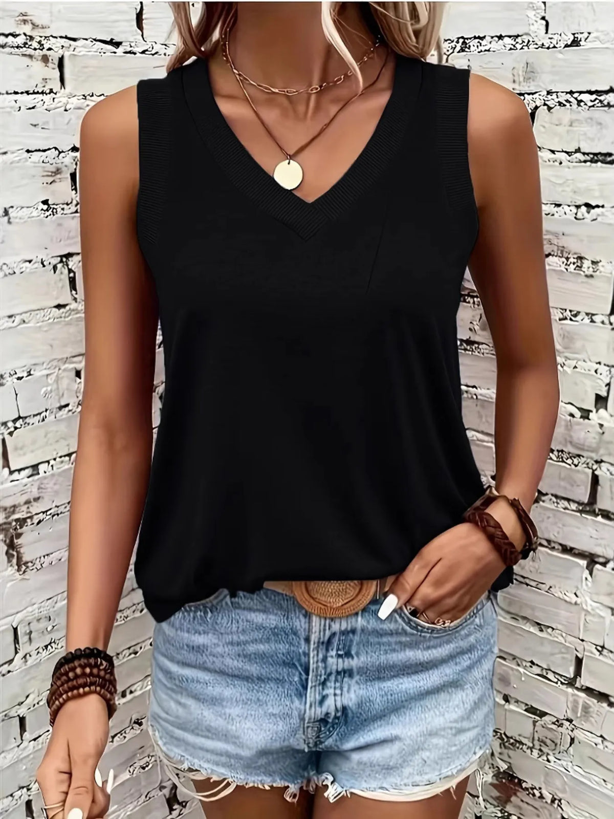 Breathable V-Neck Ribbed-Band Tank Top