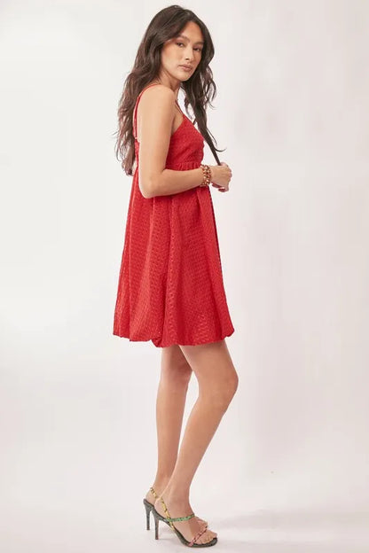 Davi &amp; Dani Textured Sweetheart Neckline Bubble Hem Dress