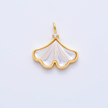18K Gold Filled 15.5mm Shell Pearl Clam Sea Shell Charm | AH920