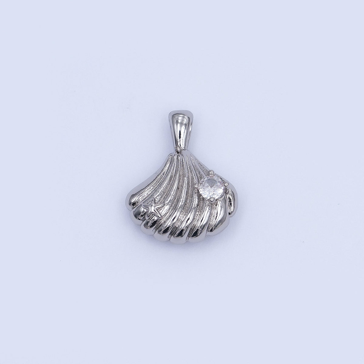 24K Gold Filled 17mm Clear CZ Scallop Sea Shell 3D Multidimensional Pendant in Gold &amp; Silver | AH459