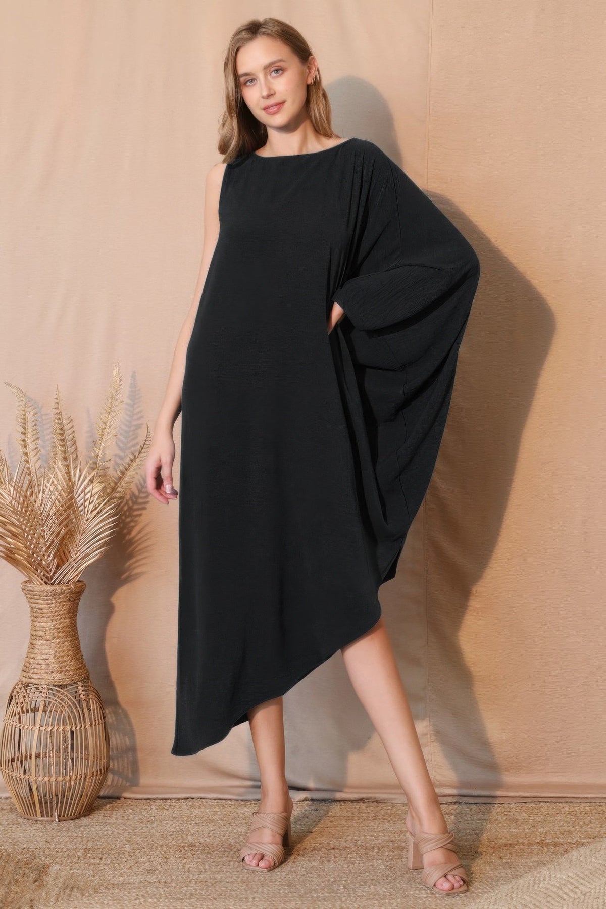 Matte Crepe One Sleeve Dress