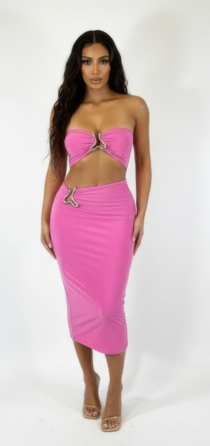 A Sharp Triangular Cutout Midi