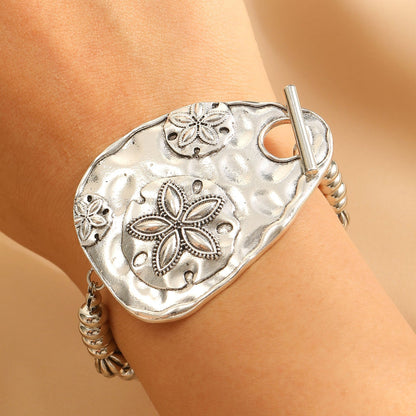 Vintage Bold Engraved Flower &amp; Bead Bracelet