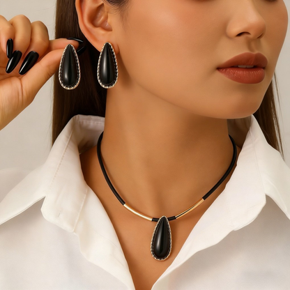 Vintage Black Drop Pendant Necklace &amp; Earrings Set