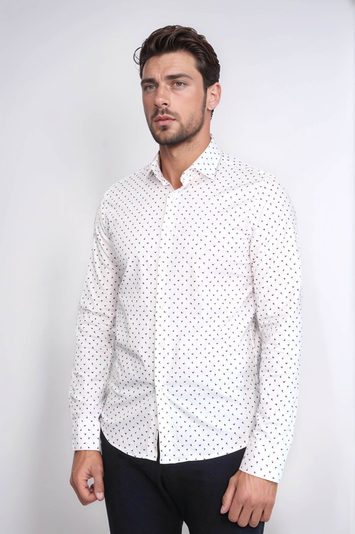 Men’s White Shirt with Minimal Burgundy Pattern – Wessi