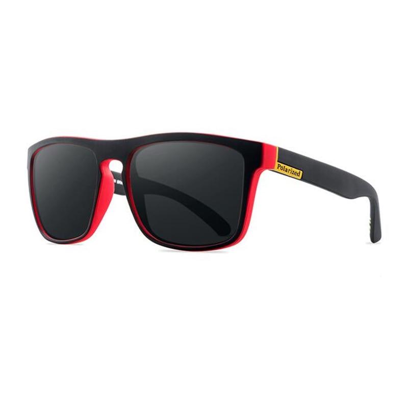 Polarized Men&