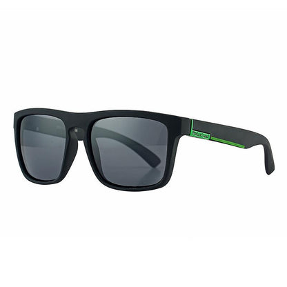 Polarized Men&