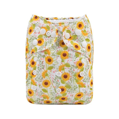Baby One Size Fits All Reusable Baby Cloth Diaper with  Microfiber Insert Diaper For Baby Boys and Baby Girls In Modern New Printed Design